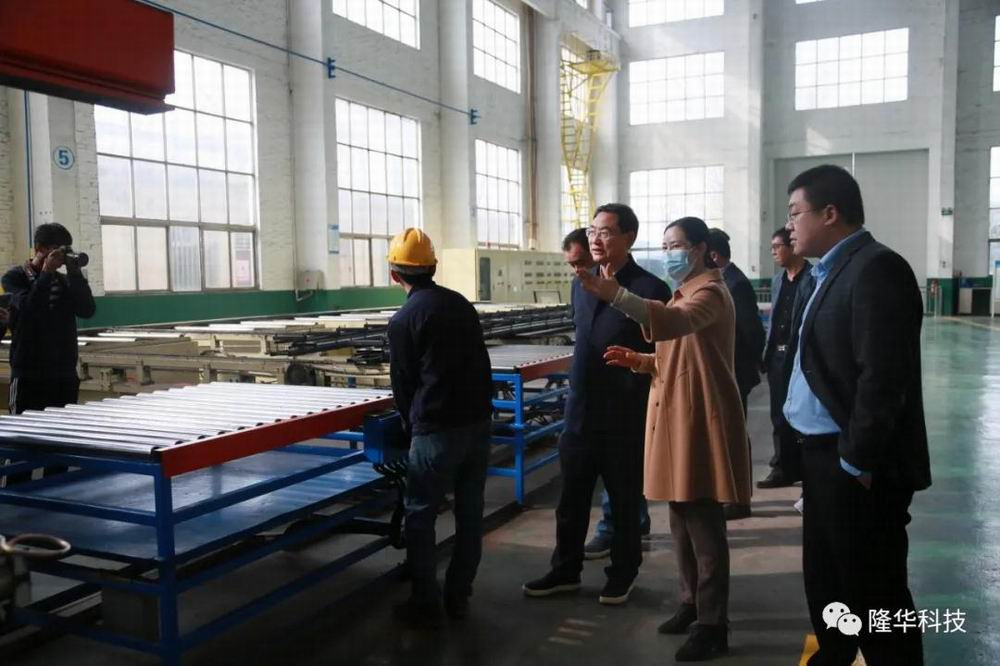 孟津县县委书 记杨劭春一行来隆华调研指导工作