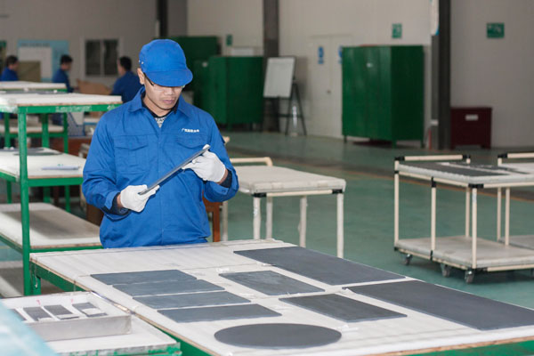 “隆华劳模的青春回答”系列报道之柳州市五一劳动模范黄誓成