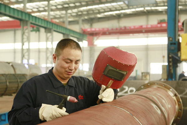 “隆华劳模的青春回答”系列报道之洛阳市五一劳动奖章获得者郭战喜