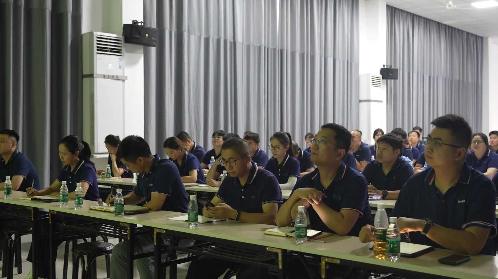 强化教育培训 筑牢廉洁底线——798790百万文字论坛-798790论坛开奖历史记录-百万综合文字论文798790-798790百万文字论坛开奖结果-798790百万文字论坛资料特色-500608百万文字论坛浏览器安装-500505百万文字论坛资料转载集团进行廉政教育培训，以“廉”赋能，为生产经营“护航”